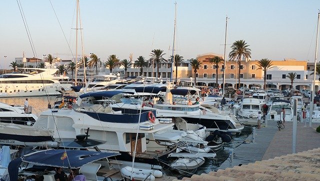 Rent a boat in Formentera